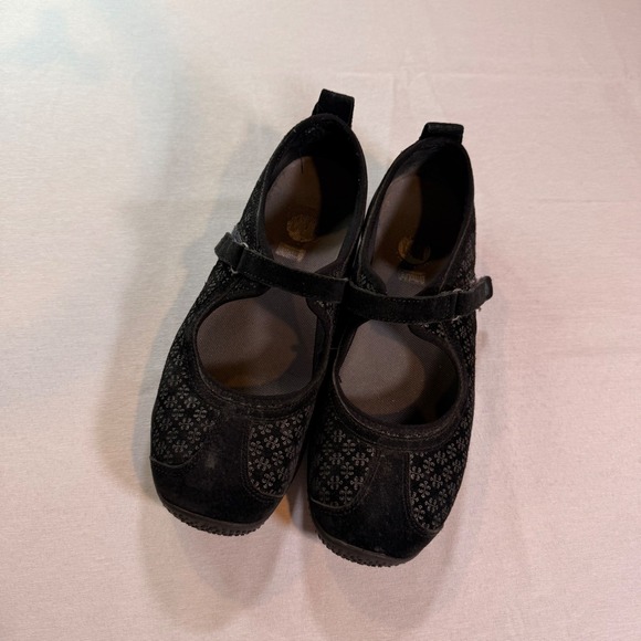 Merrell Shoes - Merrell Circuit Mary Jane Shoes Womens 9 Black Gorpcore Mori Kei Forest Granola